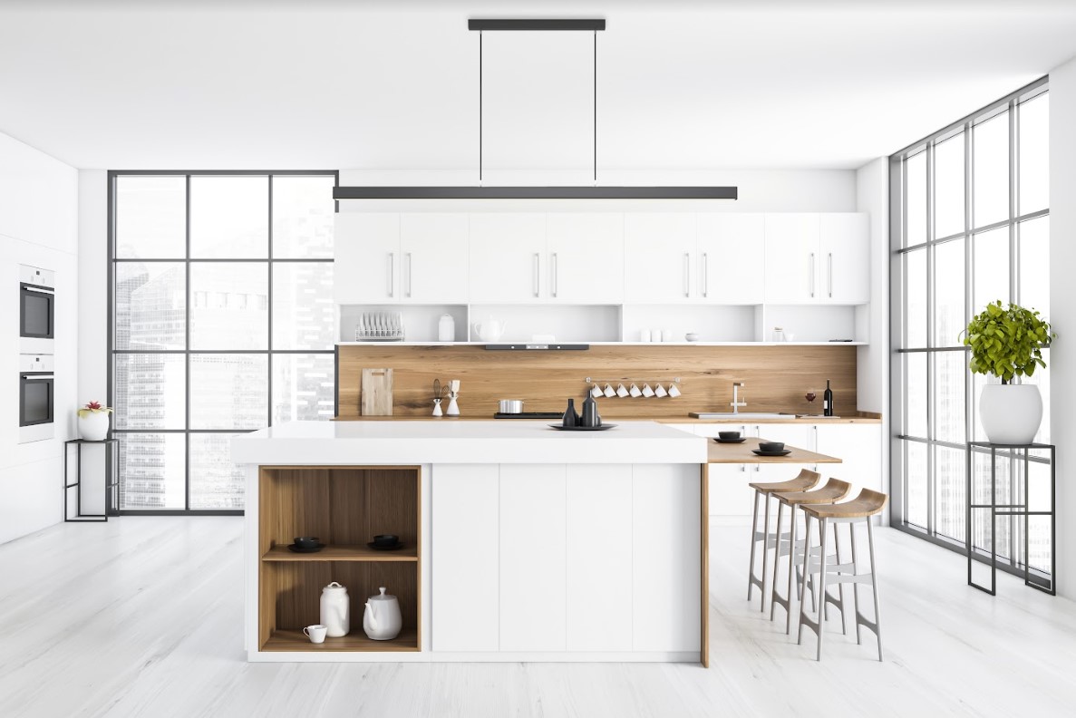 Podłużna lampa wisząca nad wyspą kuchenną