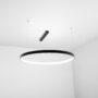 Lampa wisząca na linkach Inter Ring widziana w całości