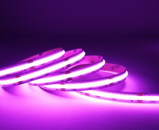 Taśma zoomLED® COB FOB 15W LED IP20 RGB świecąca w kolorze fioletowym
