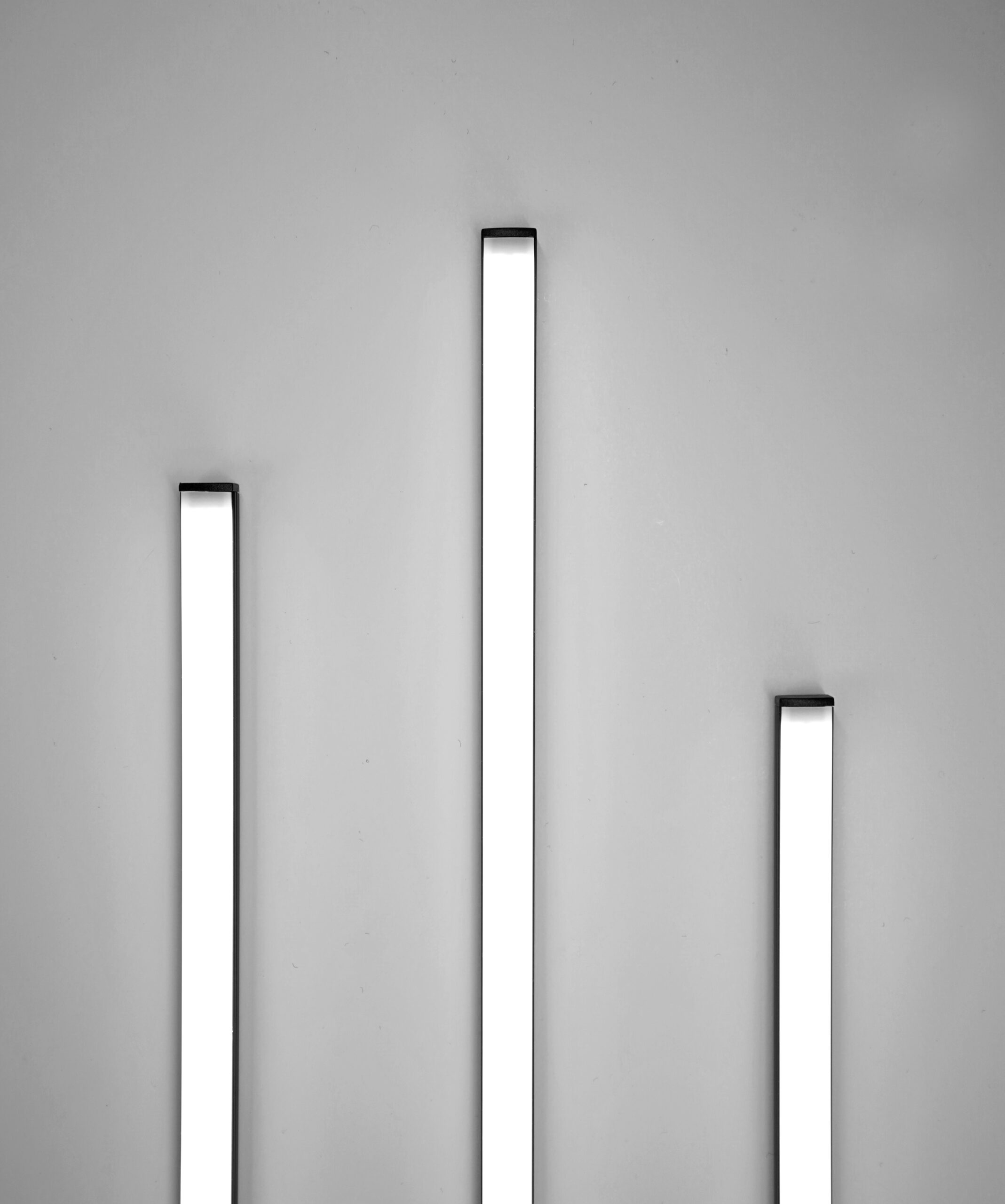 Zestaw wąskich trzech lamp ledowych