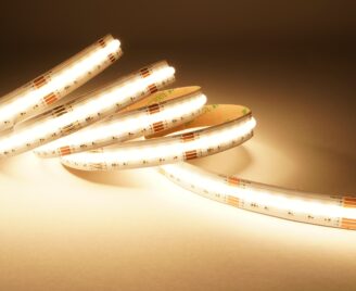 Taśma zoomLED® 16W COB FOB LED zwinięta w kłębek podświetlona ciepłym kolorem
