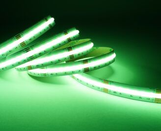 Taśma zoomLED® 16W COB FOB LED zwinięta w kłębek podświetlona na zielono