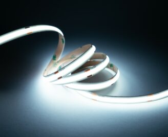 taśma led cob zasilana napięciem 24v marki zoomled