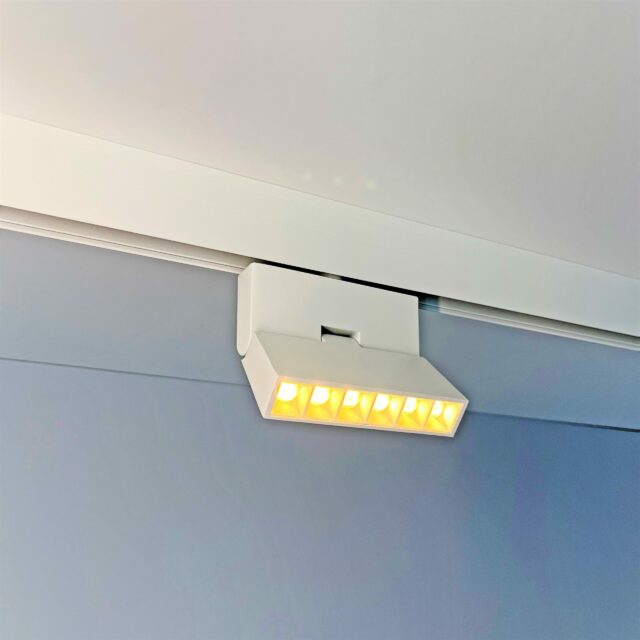 Lampa ruchoma do szynoprzewodu z światłem ledowym Domeno XS