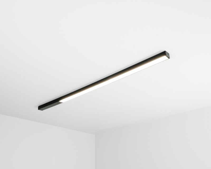 lampa_natynkowa_N1_czarna