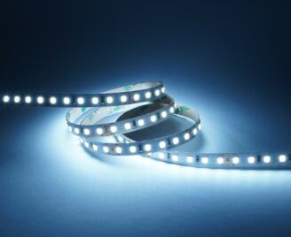 taśma led 120 smd zasilana napięciem 24V marki zoomled